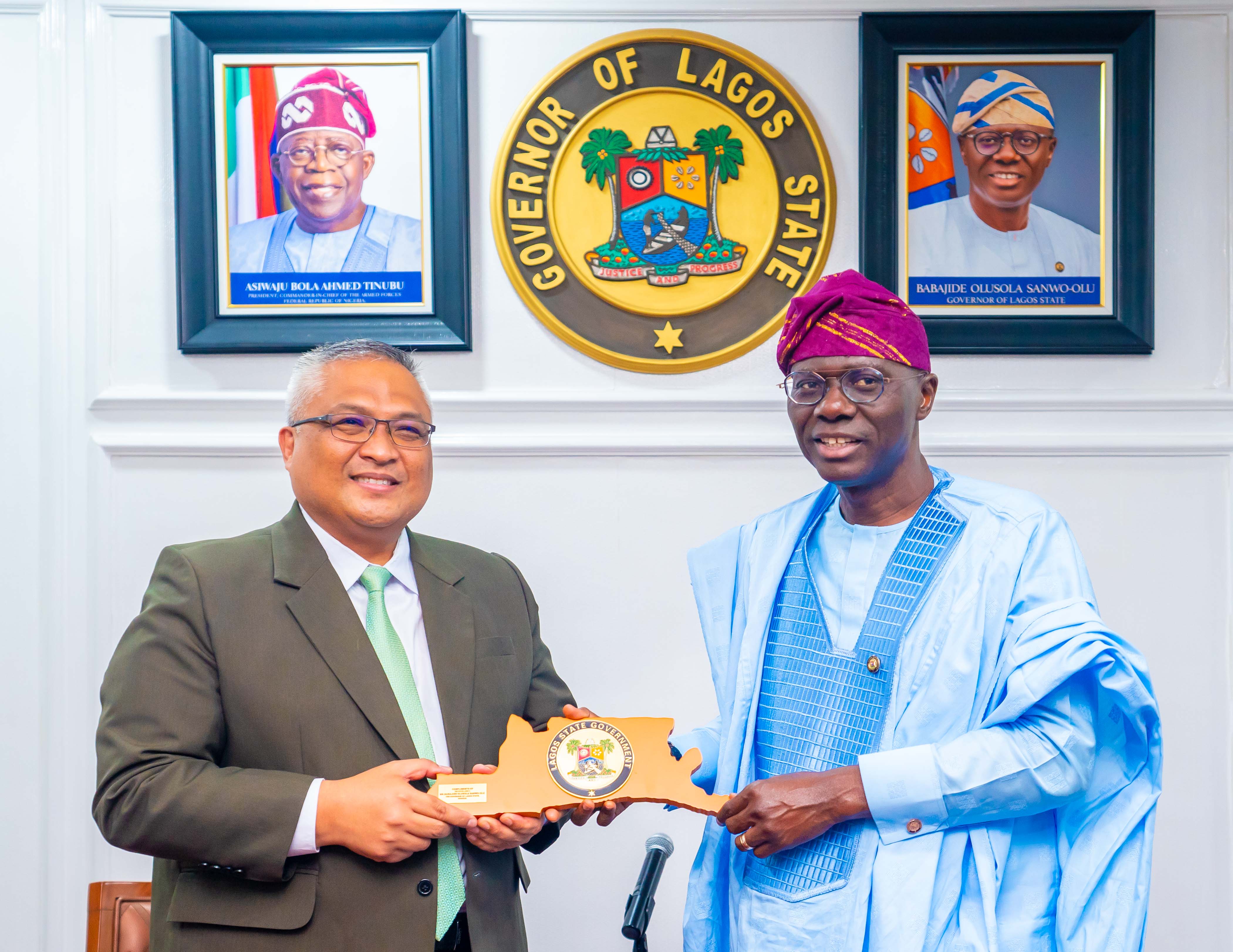 AIRTEL NIGERIA CEO/MD CARL RAYMOND CRUZ PAYS COURTESY CALL ON GOVERNOR SANWO-OLU AT LAGOS HOUSE, ALAUSA, IKEJA